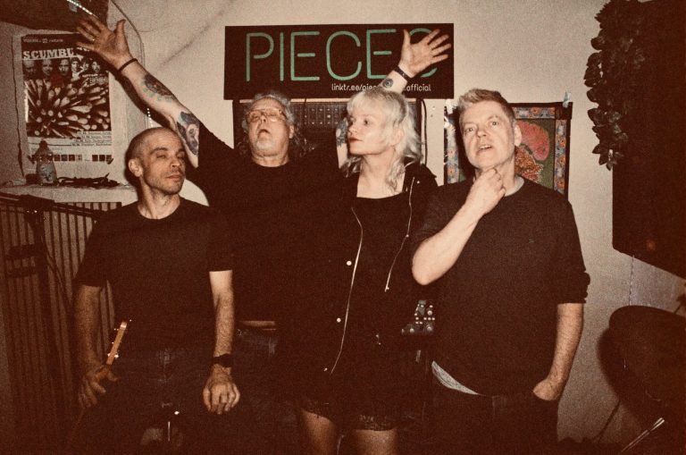 PIECES